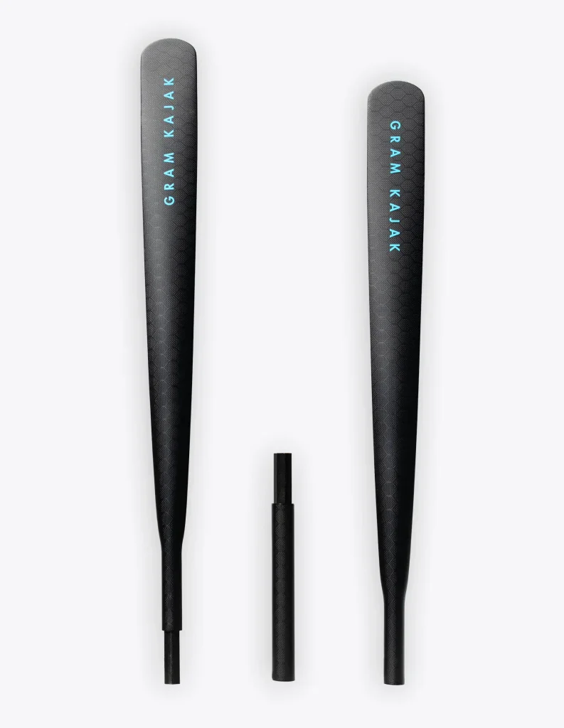 Gram 9200T three-piece carbon Greenland paddle, disassembled into three parts – wider blade and near-flat tip for extra power
